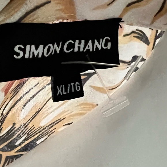Simon Chang floral ladies blouse. - Picture 7 of 7
